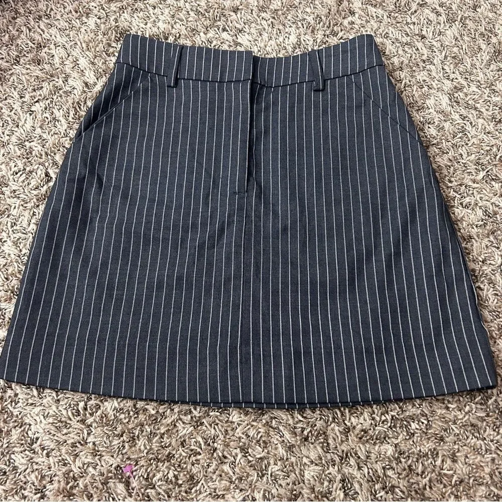 L’ACADEMIA The Mattia Mini Skirt in Grey & White Revolve Sz XS